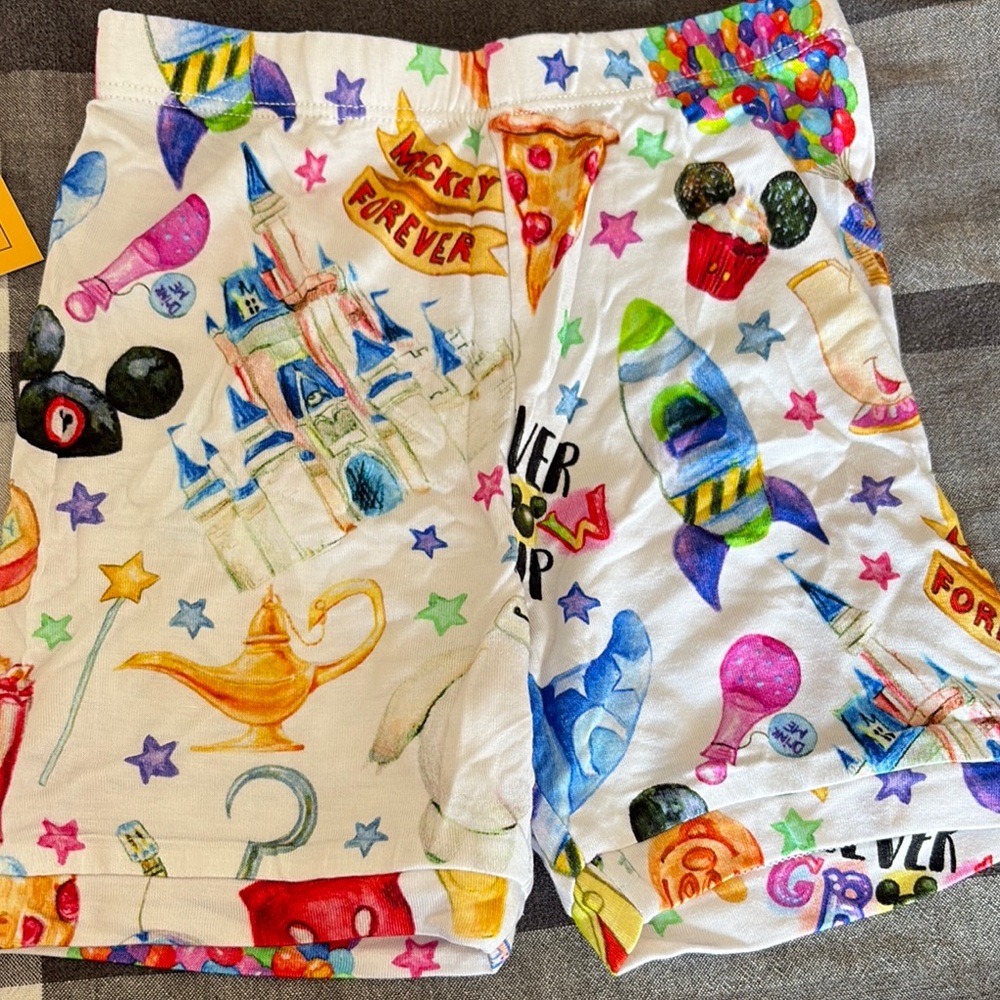 Little Snuggles DisneyLand Pajama Set - Picture 9 of 10